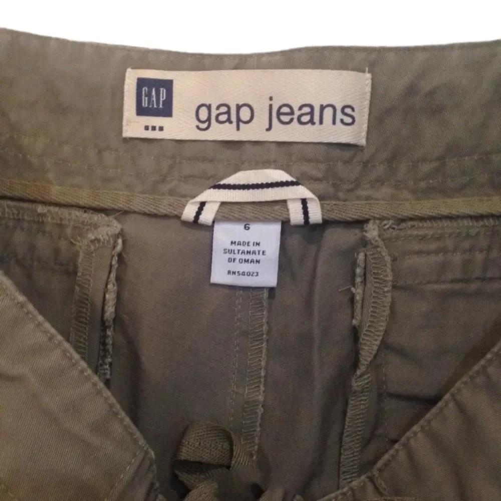 Gap Jeans Khaki Green Shorts Size 6 - Picture 3 of 3